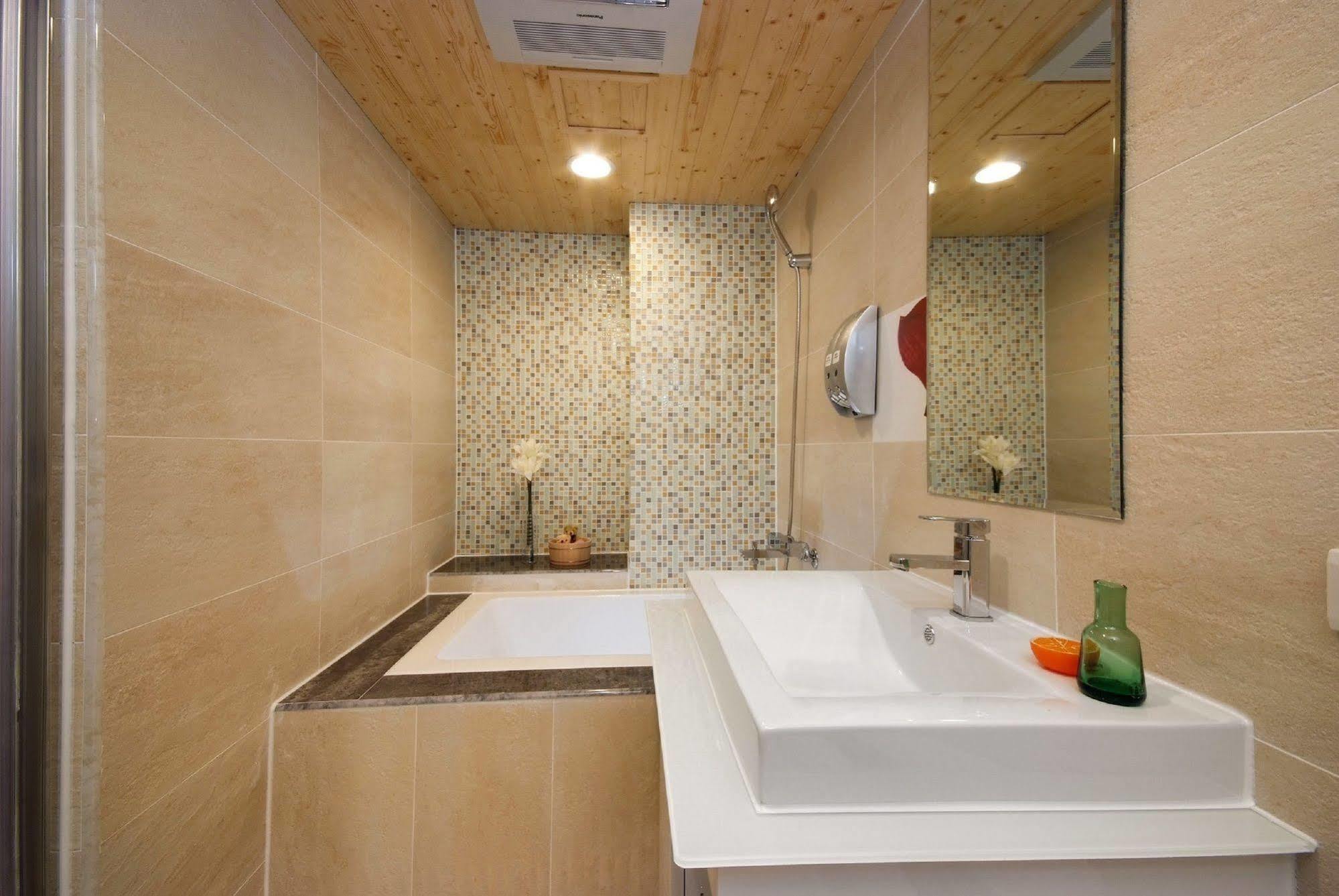 Nagahiro Hotel Tajpej Kültér fotó