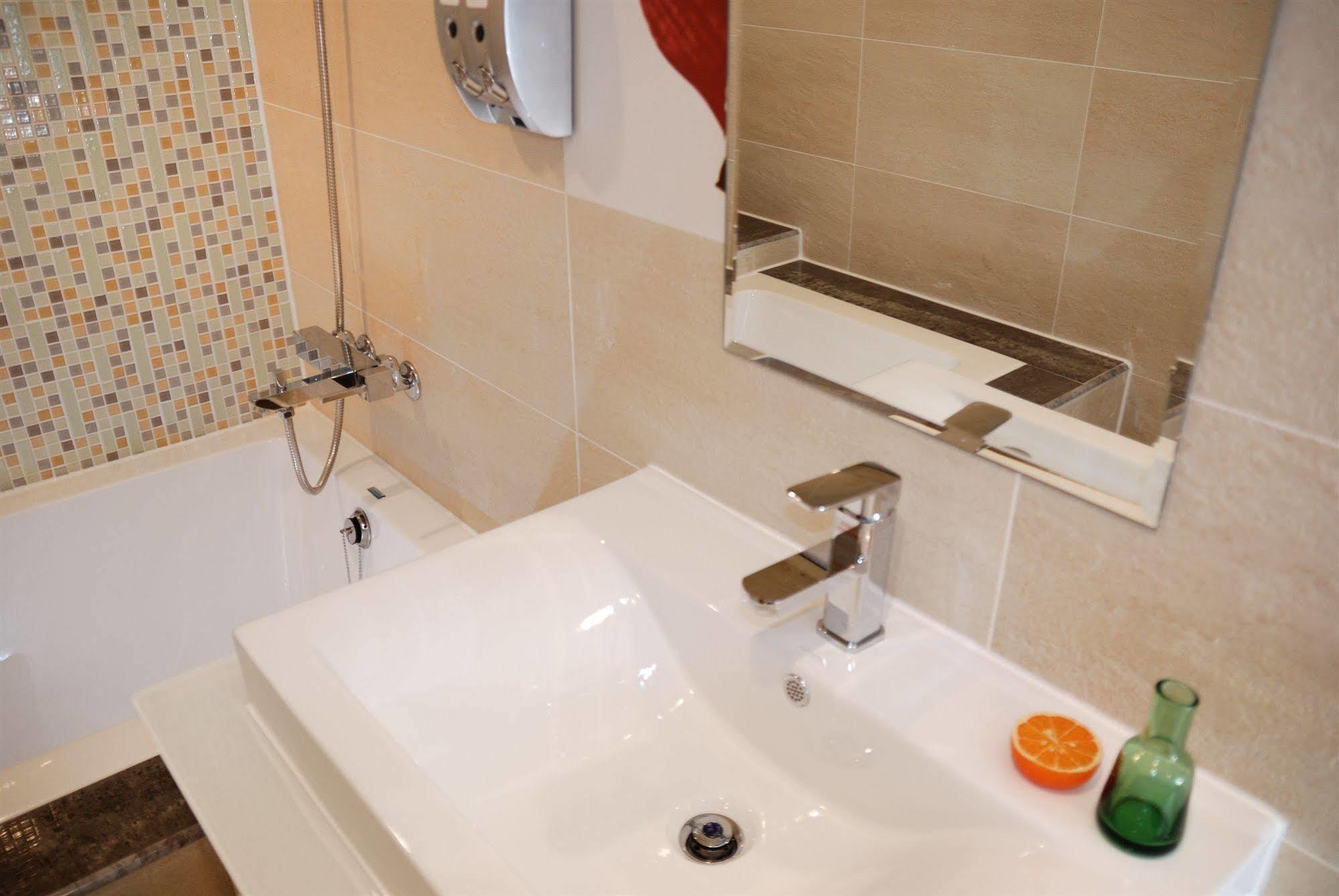 Nagahiro Hotel Tajpej Kültér fotó