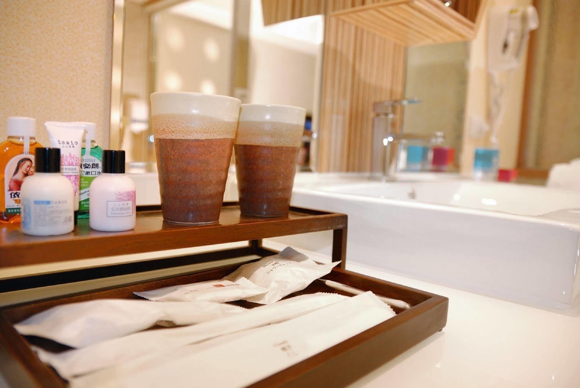 Nagahiro Hotel Tajpej Kültér fotó